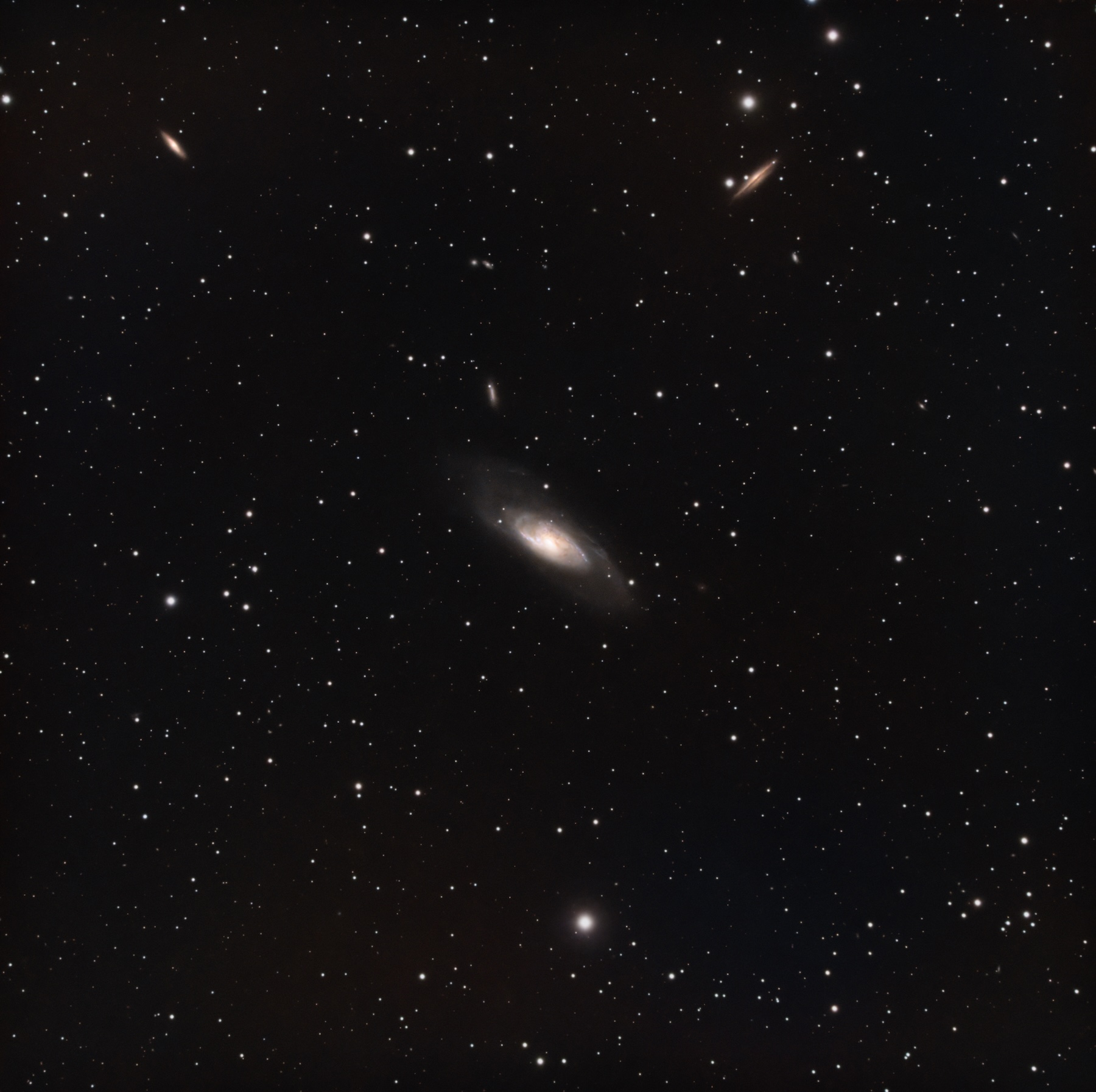 M106.jpg
